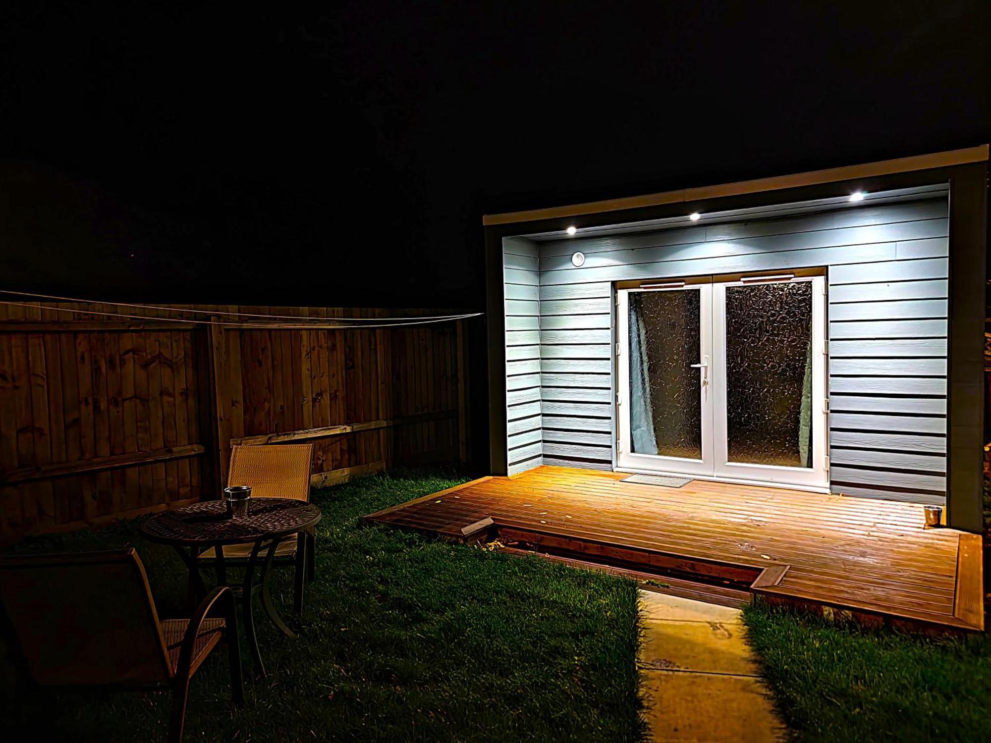 Open Plan Studio With Garden Milton  외부 사진